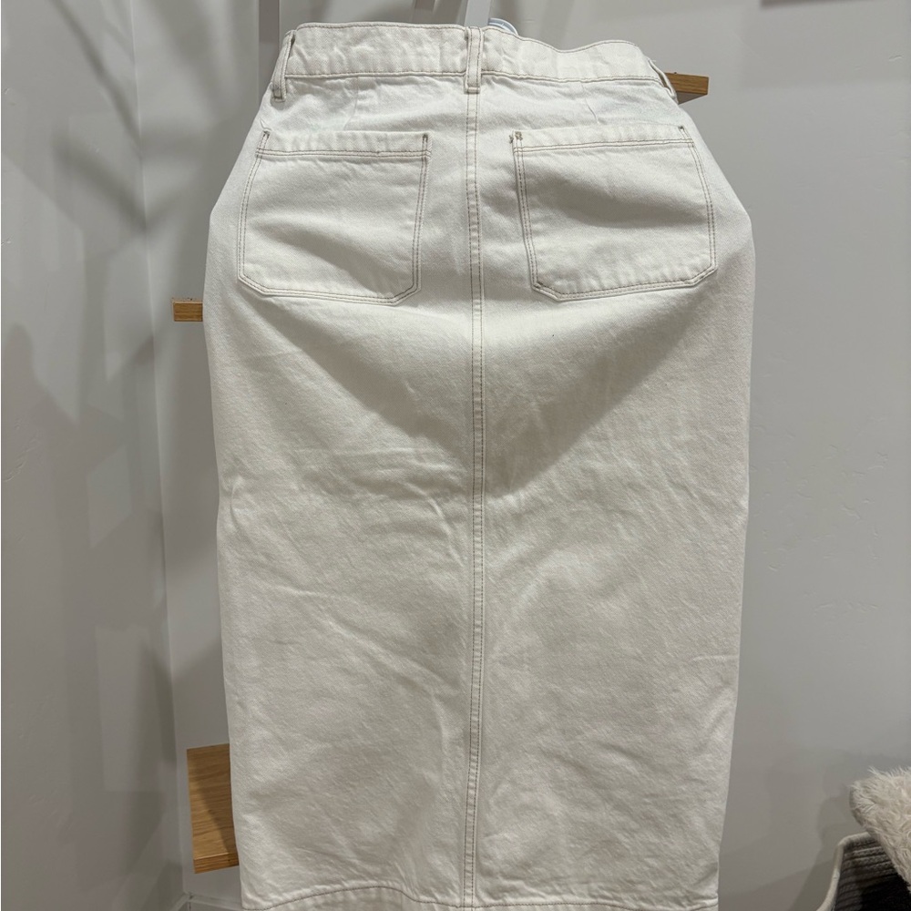 Frame Denim Off-White Skirt - Picture 2 of 3